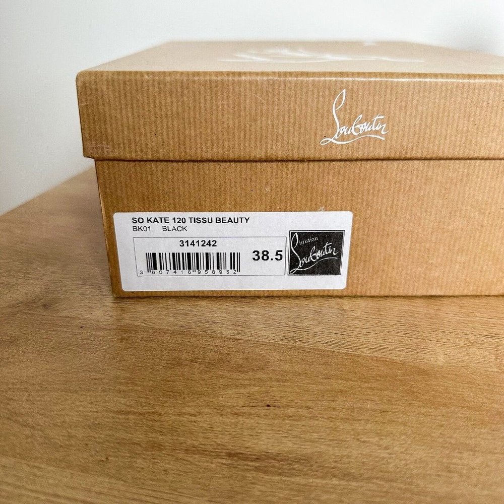 ❤️SOLD❤️Christian Louboutin Heels - Picture 3 of 15